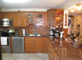 5481 NW 171st Ter, Opa Locka, FL 33055