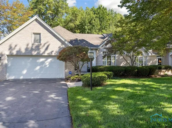 6574 Carrietowne Ln, Toledo, OH 43615