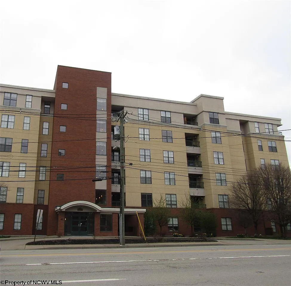 1117 University Ave Suite 602 photo 1