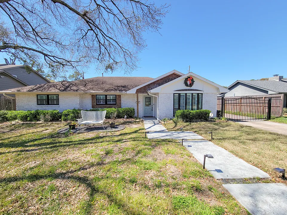 4915 Brian Haven Dr