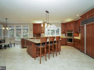 6830 Clifton Rd, Clifton, VA 20124