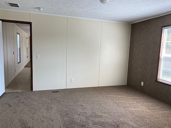 3rd image of 3440 Creekside Blvd #36