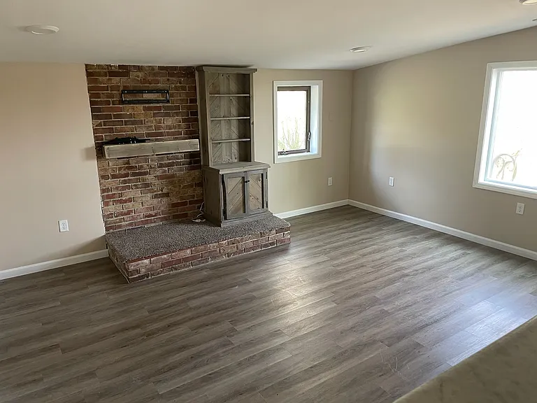 137 Roark Ave — Photo 11