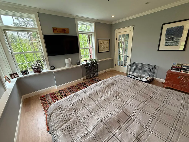 808 S End Rd — Photo 43