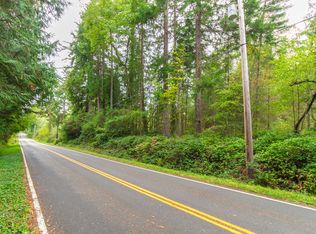 Ferncliff Ave NE #1, Bainbridge Island, WA 98110