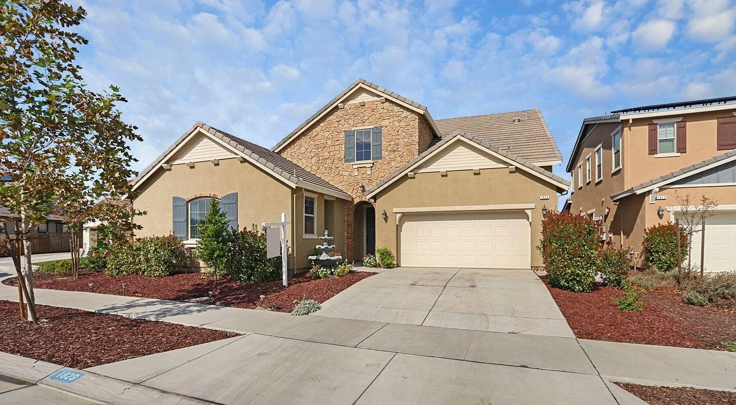 1829 Cornwall Ct photo 1