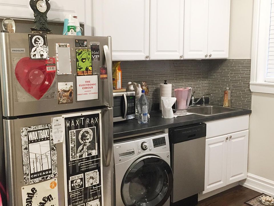 1st image of 1054 N Seminary Ave #1056-3