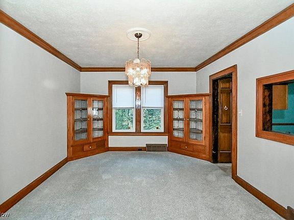 2nd image of 16824 Chatfield Ave