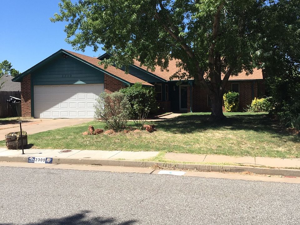 1st image of 2309 Fairfield Dr