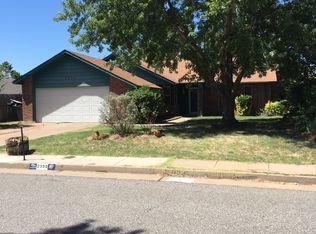 2309 Fairfield Dr, Edmond, OK 73012