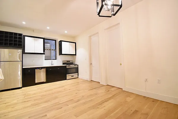 Rented by Skyward | media 20