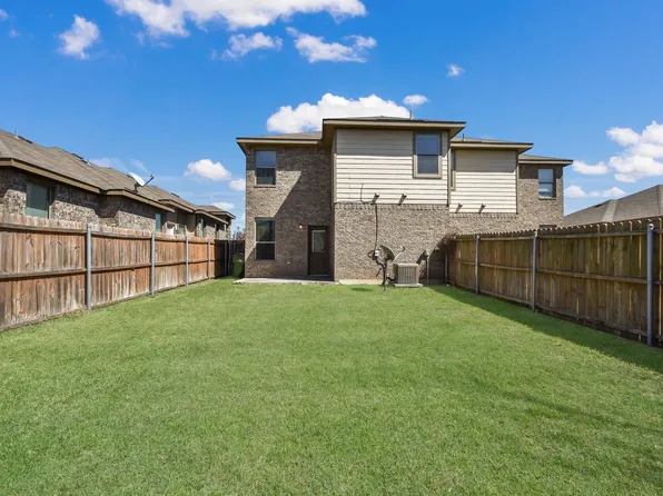 1420B Muirfield Bend Dr, Hutto, TX 78634