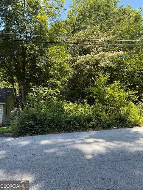 1st image of 120 Holly Rd NW