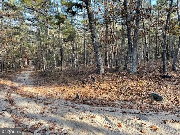 4th & Woodbury Roads, Mays Landing, NJ 08330