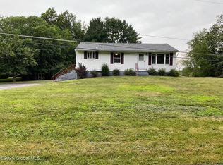 169 Phillips Rd, Valley Falls, NY 12185