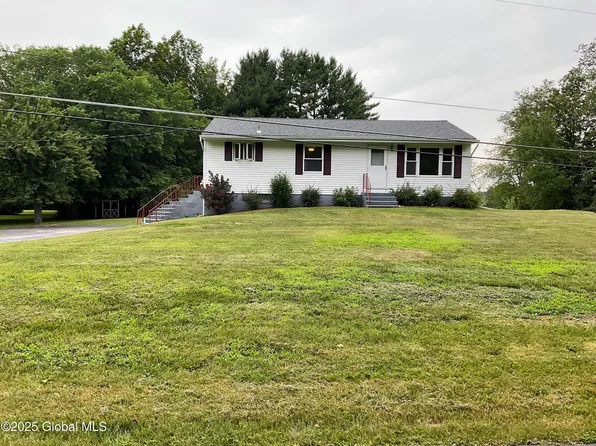 169 Phillips Road, Valley Falls, NY 12185