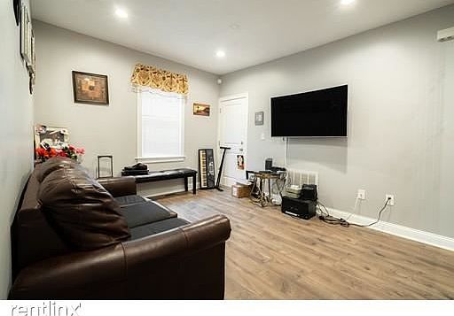 93 Second St. #1 Cambridge - Kendall Square Shared Unit Phot