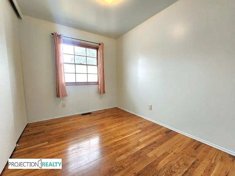 5110 N Newark St — Photo 10