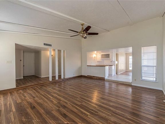 4th image of 1504 Andante Dr