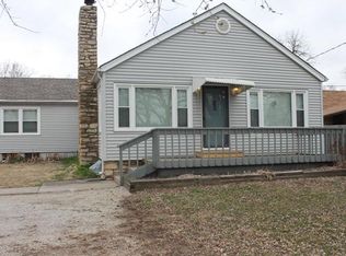 3511 NW Rochester Rd, Topeka, KS 66617