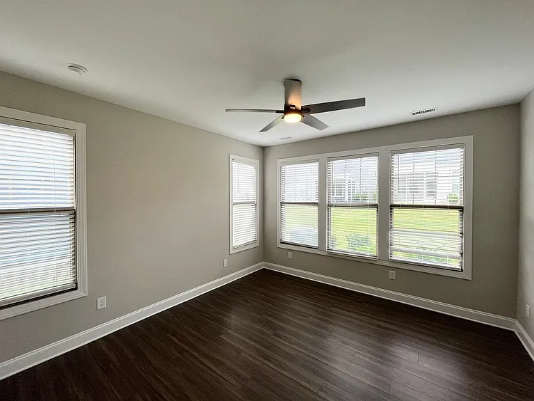 1002 Greatland Rd — Photo 20