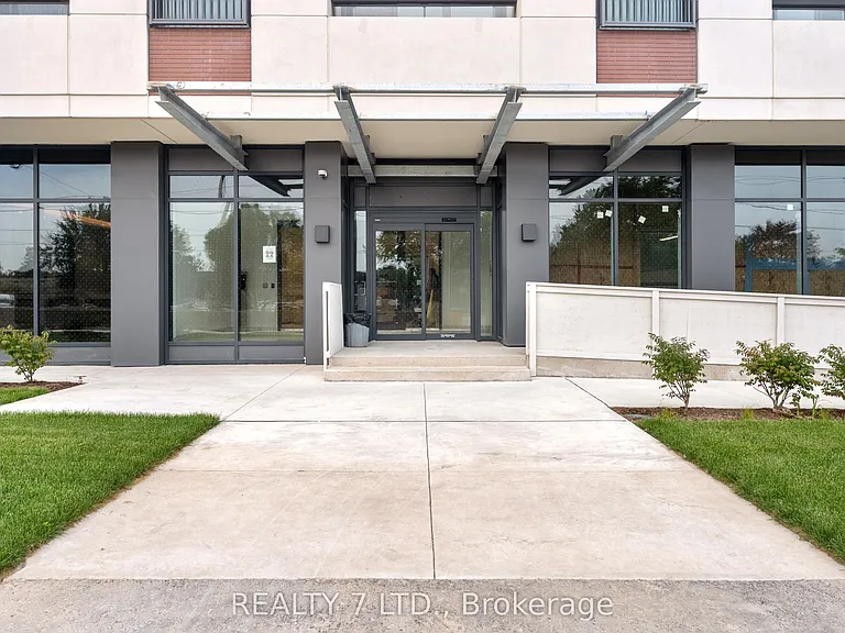 4010 Eglinton Ave W #708 — Photo 3