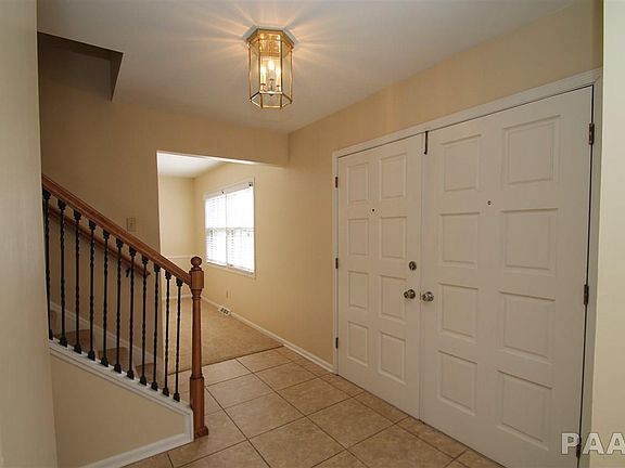 2nd image of 1107 W Millford Ln