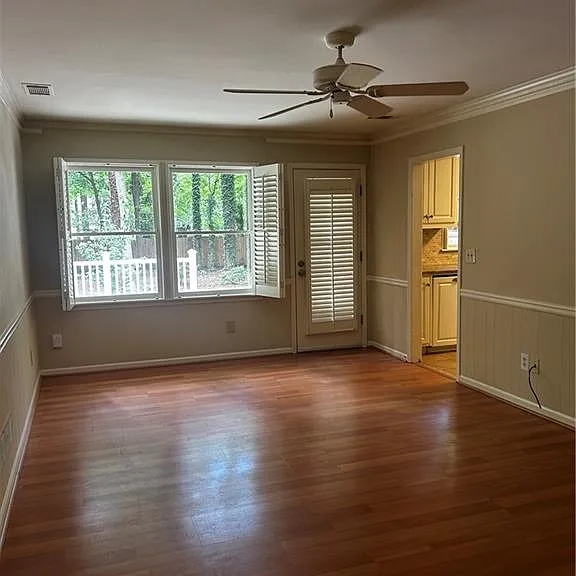 125 Pebble Trl — Photo 10