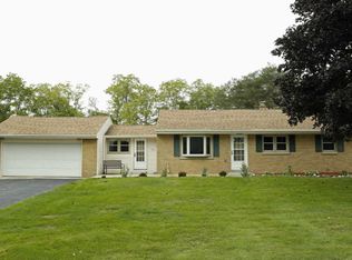 W153S6411 Lawndale Pl, Muskego, WI 53150