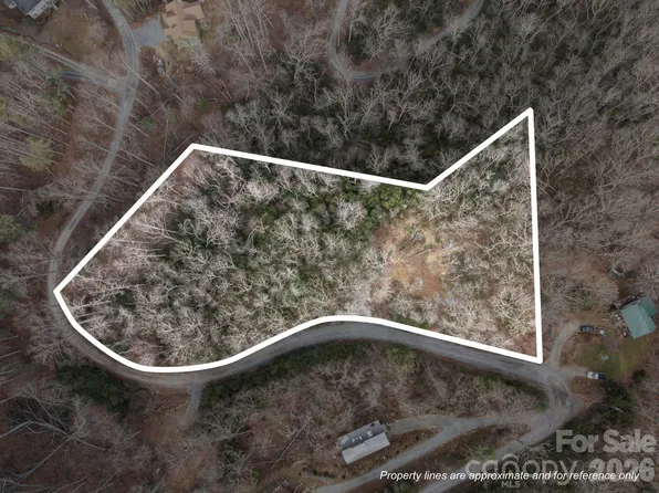 1443 Old Mill Rd #8/9, Hendersonville, NC 28792