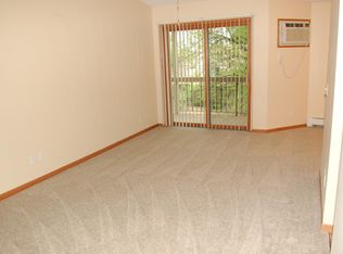 14839 Endicott Way APT 311, Apple Valley, MN 55124