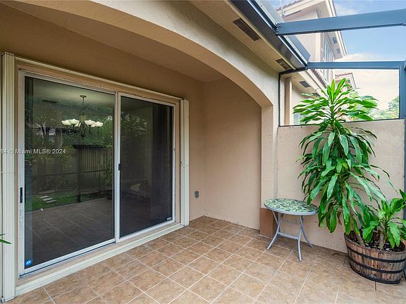 4th image of 202 Riverwalk Cir #202