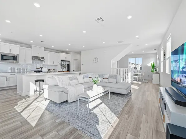 37119 Hickory St, Newark, CA 94560