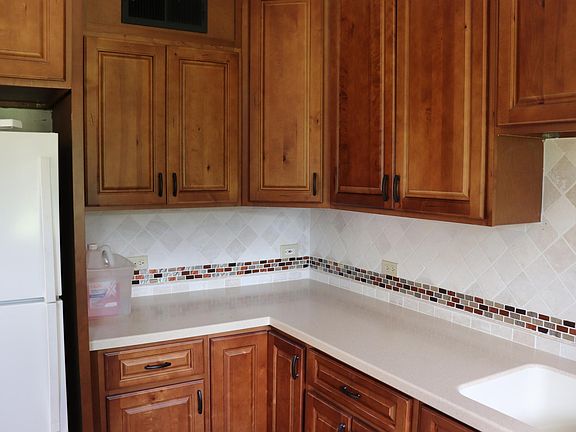 3rd image of 6028 Green Hill Ln