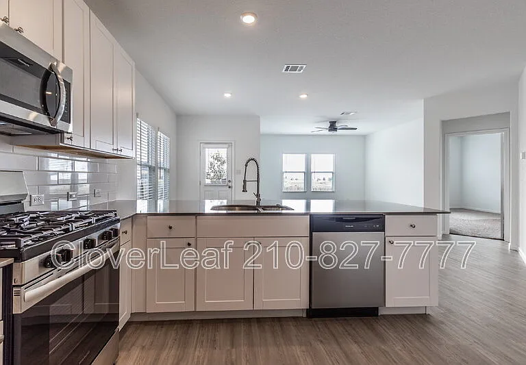 7050 Shears Pl — Photo 15