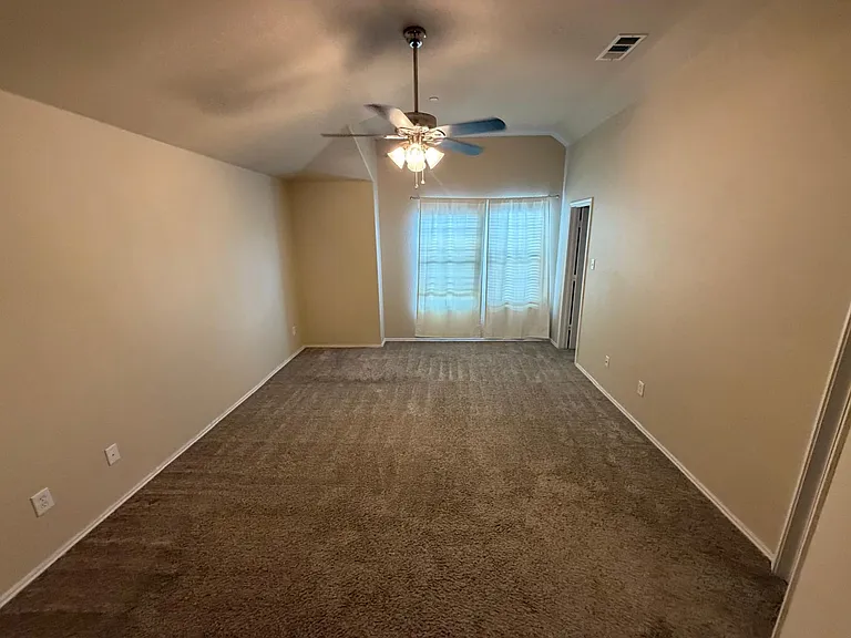 1139 Landon Ln — Photo 60