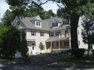 224 School St, Woburn, MA 01801