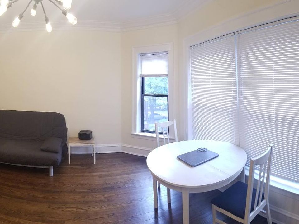 1st image of 5849 S Blackstone Ave APT 211