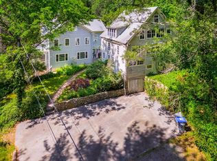 46 Baremeadow St, Methuen, MA 01844
