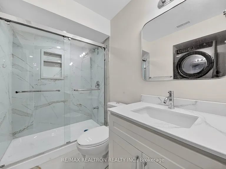 20 Ivy Green Cres — Photo 15