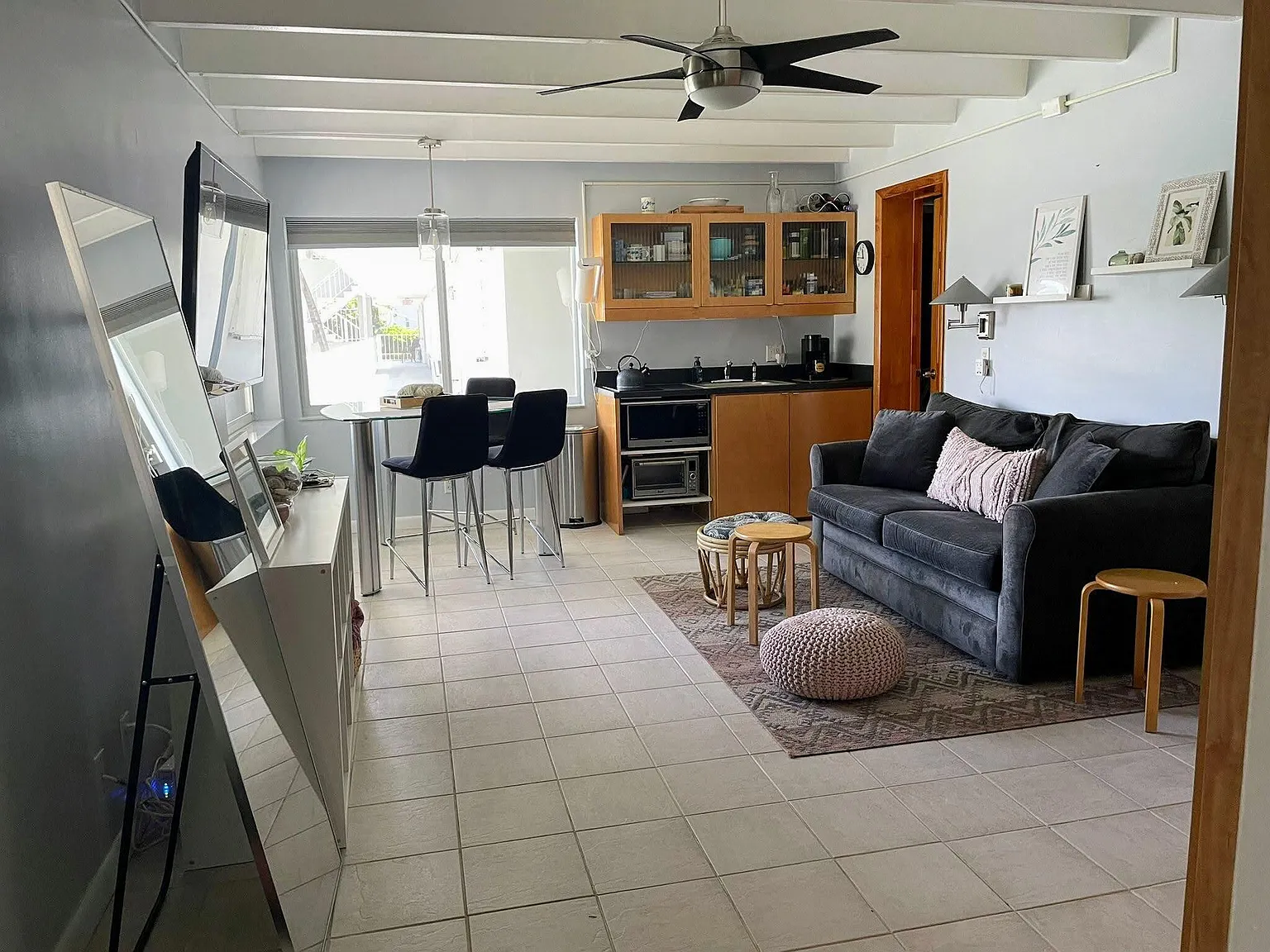 Studio, 1.0 bath, 386 sqft, $1,950 — Photo 3