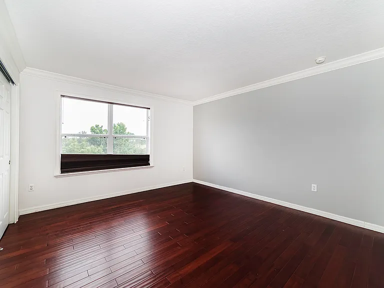10124 Malpas Point #1 — Photo 6