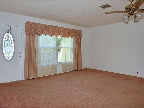 5th image of 1348 Torreya Cir