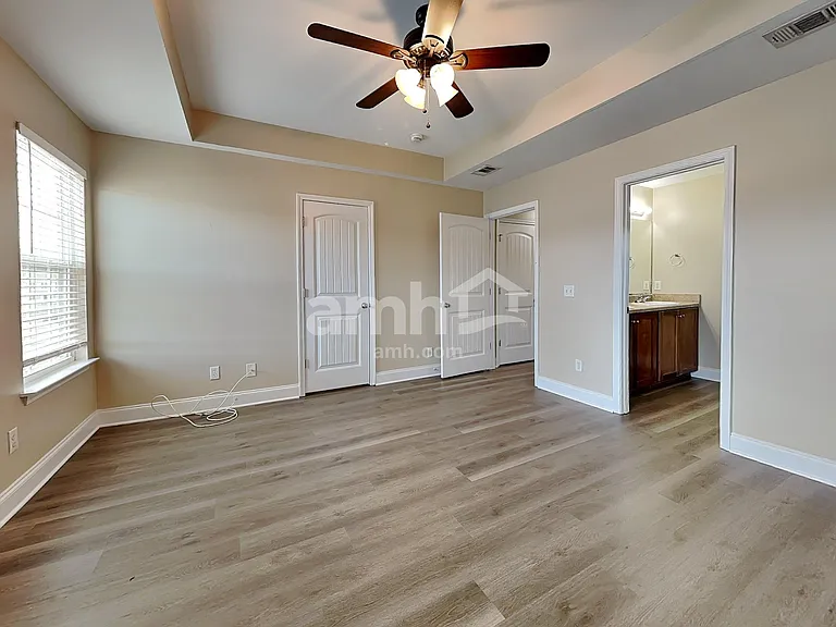 83 Ristona Dr — Photo 10