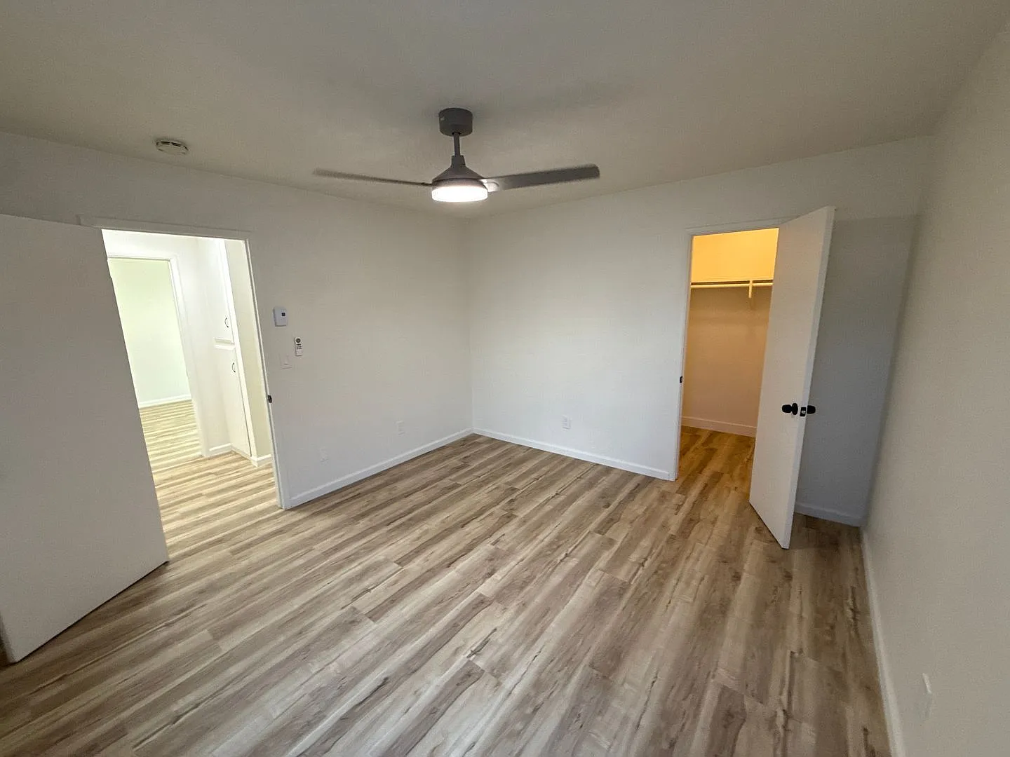 4605 Voltaire Street — Photo 4