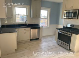 55 River Ave #3, Providence, RI 02908