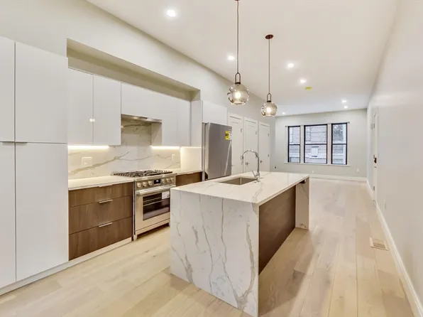 14 N Bennet St #2, Boston, MA 02113