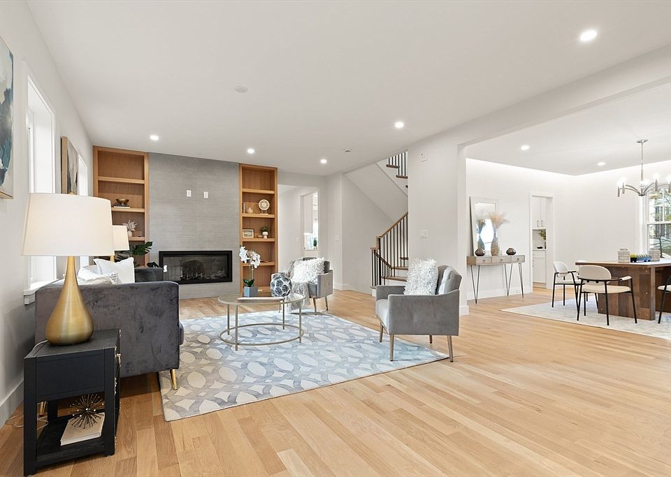 1st image of 14 Benjamin Rd