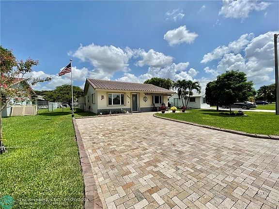 2nd image of 9805 NW 71st St