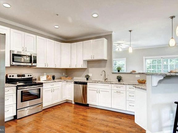 2nd image of 8319 Bletzer Rd